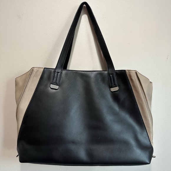 Lauren Ralph Lauren Gradwell Tote and Shoulder Bag - Picture 4 of 14
